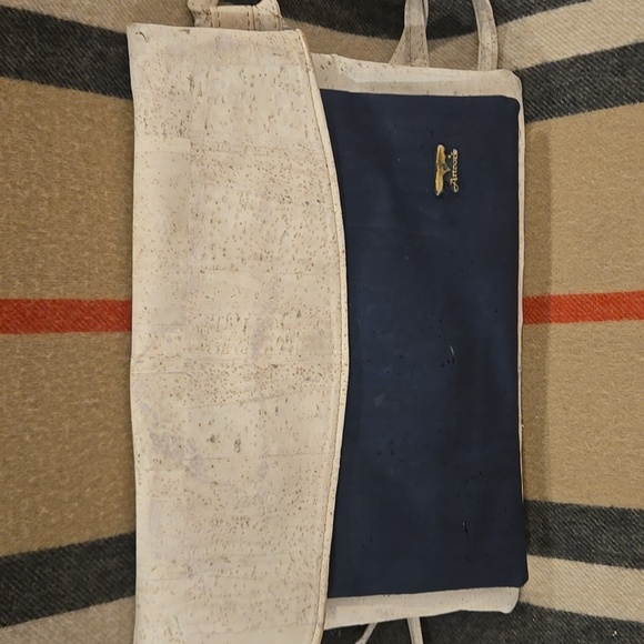 CorkLife Artcork Biege And Blue Envelope Front Folding Shoulder Bag  NWT - Picture 6 of 6